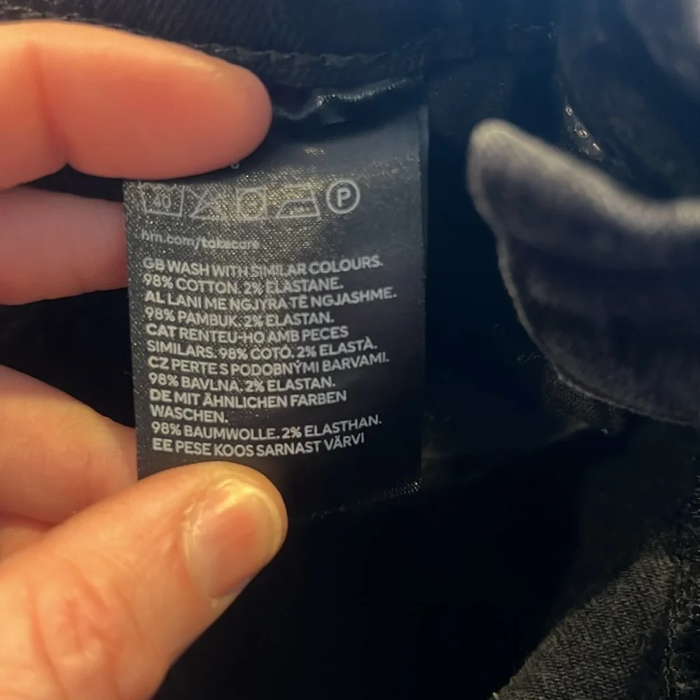 Men’s H&M Distressed Black Denim Jeans
 Size 30/32 - Picture 6 of 6